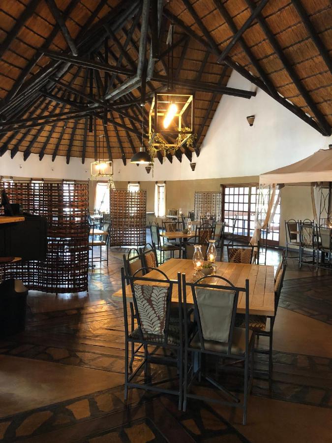 Okahandja Country Hotel Zewnętrze zdjęcie