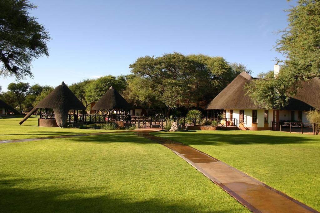 Okahandja Country Hotel Zewnętrze zdjęcie