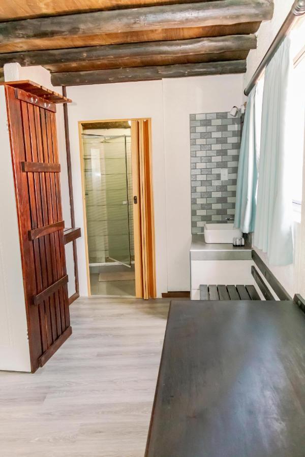 Okahandja Country Hotel Zewnętrze zdjęcie