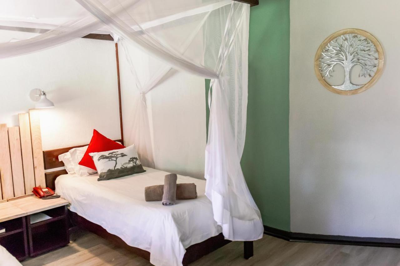 Okahandja Country Hotel Zewnętrze zdjęcie